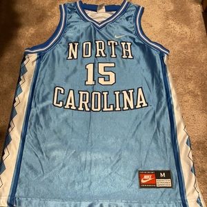 Vince Carter 15 North Carolina Nike jersey size M